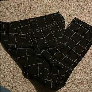 Ann Taylor Dress slacks with tan design size 8